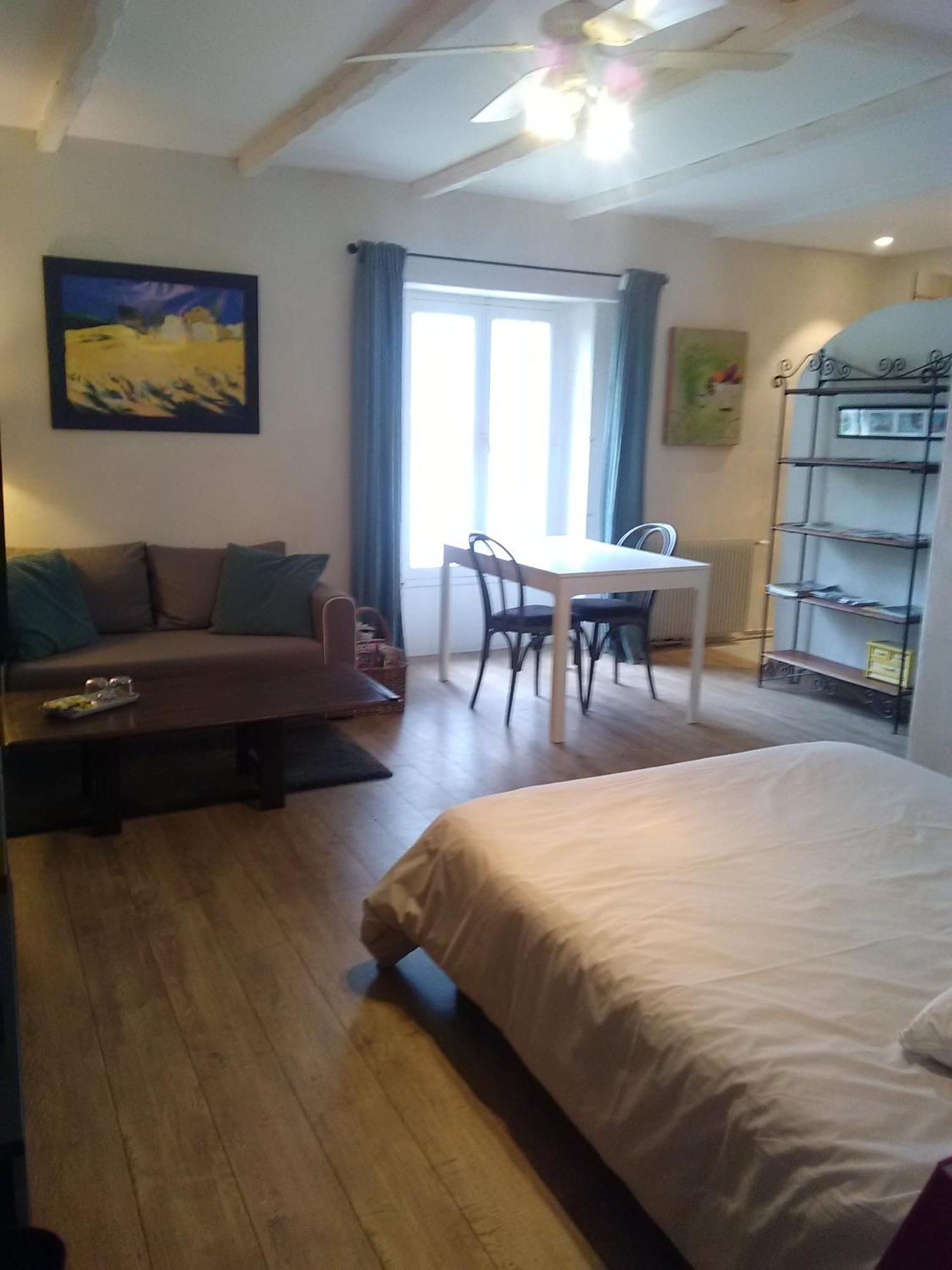 La Maison Bleue Brantome Ngoại thất bức ảnh
