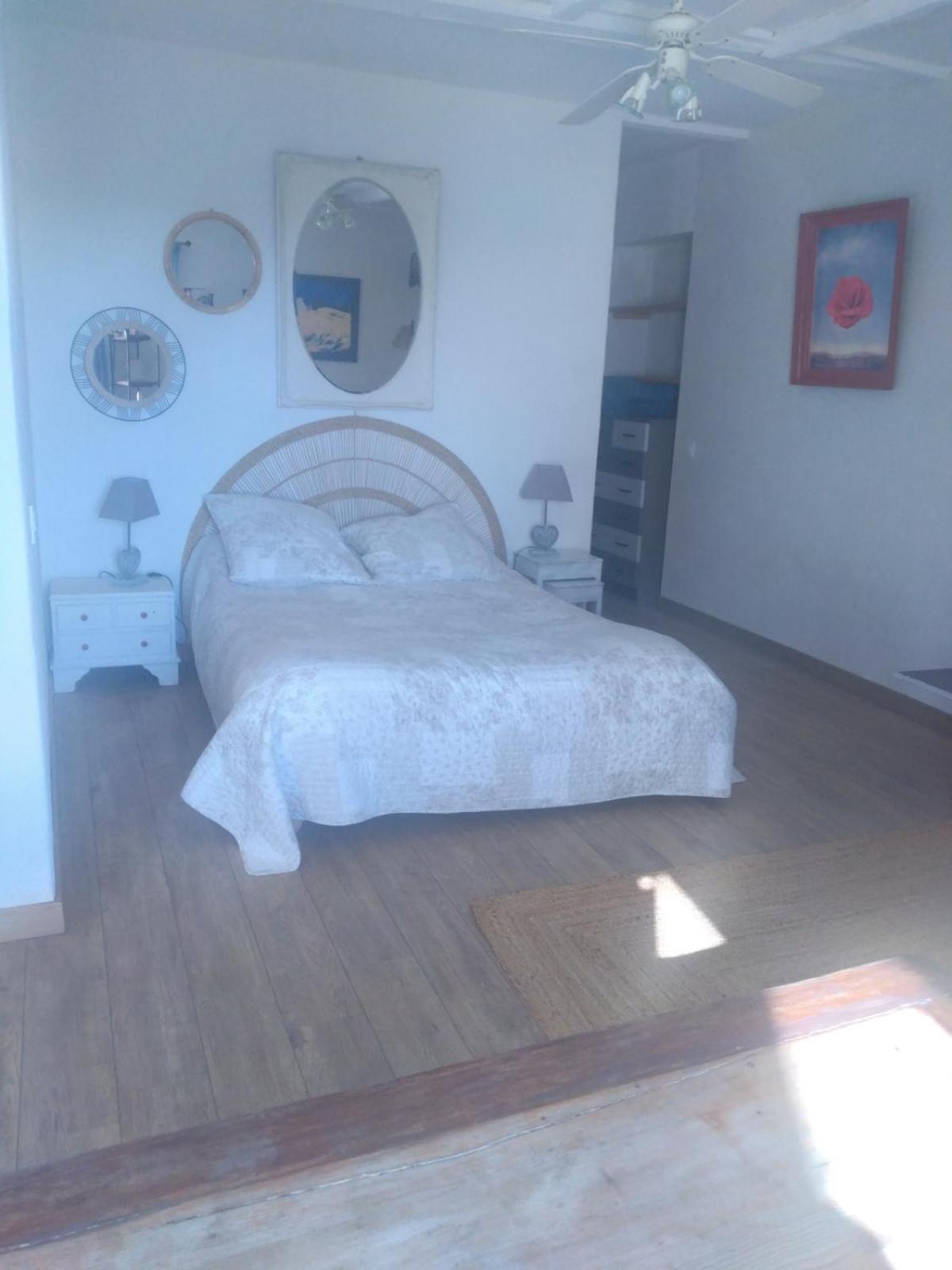 La Maison Bleue Brantome Ngoại thất bức ảnh